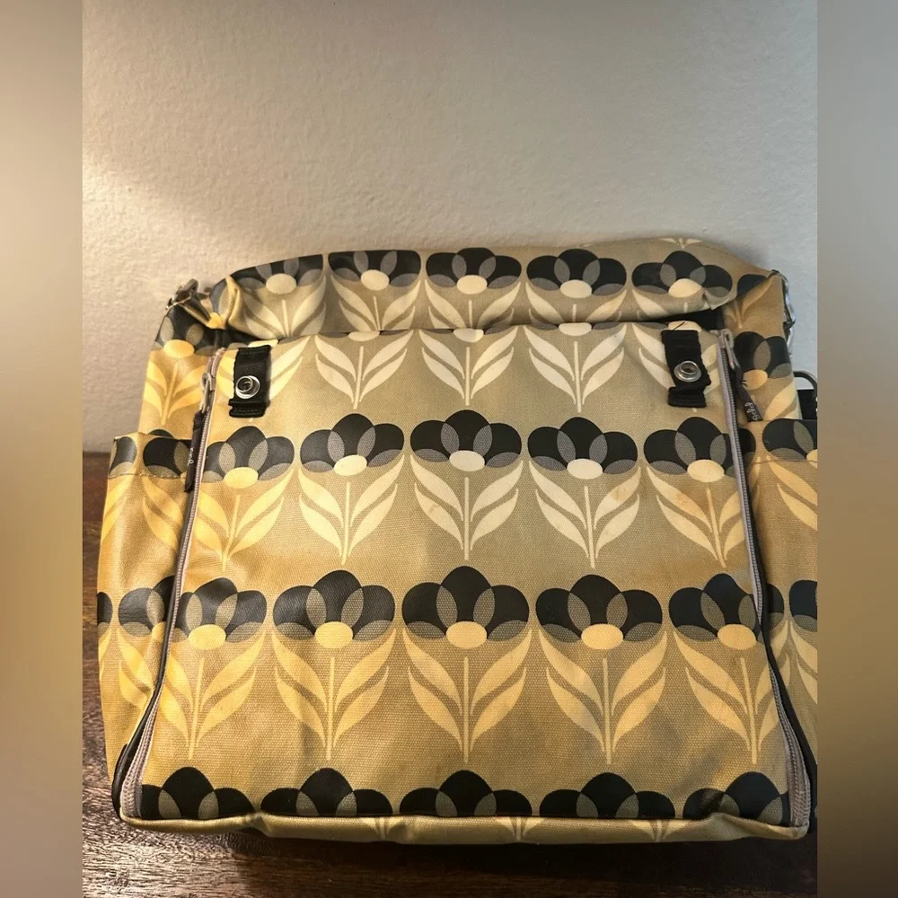 Petunia‎ Pickle Bottom Diaper Bags Petunia Pickle Bottom